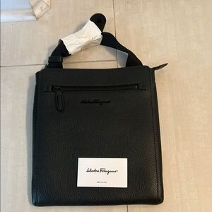 NWOT Salvatore Ferragamo men’s messenger bag